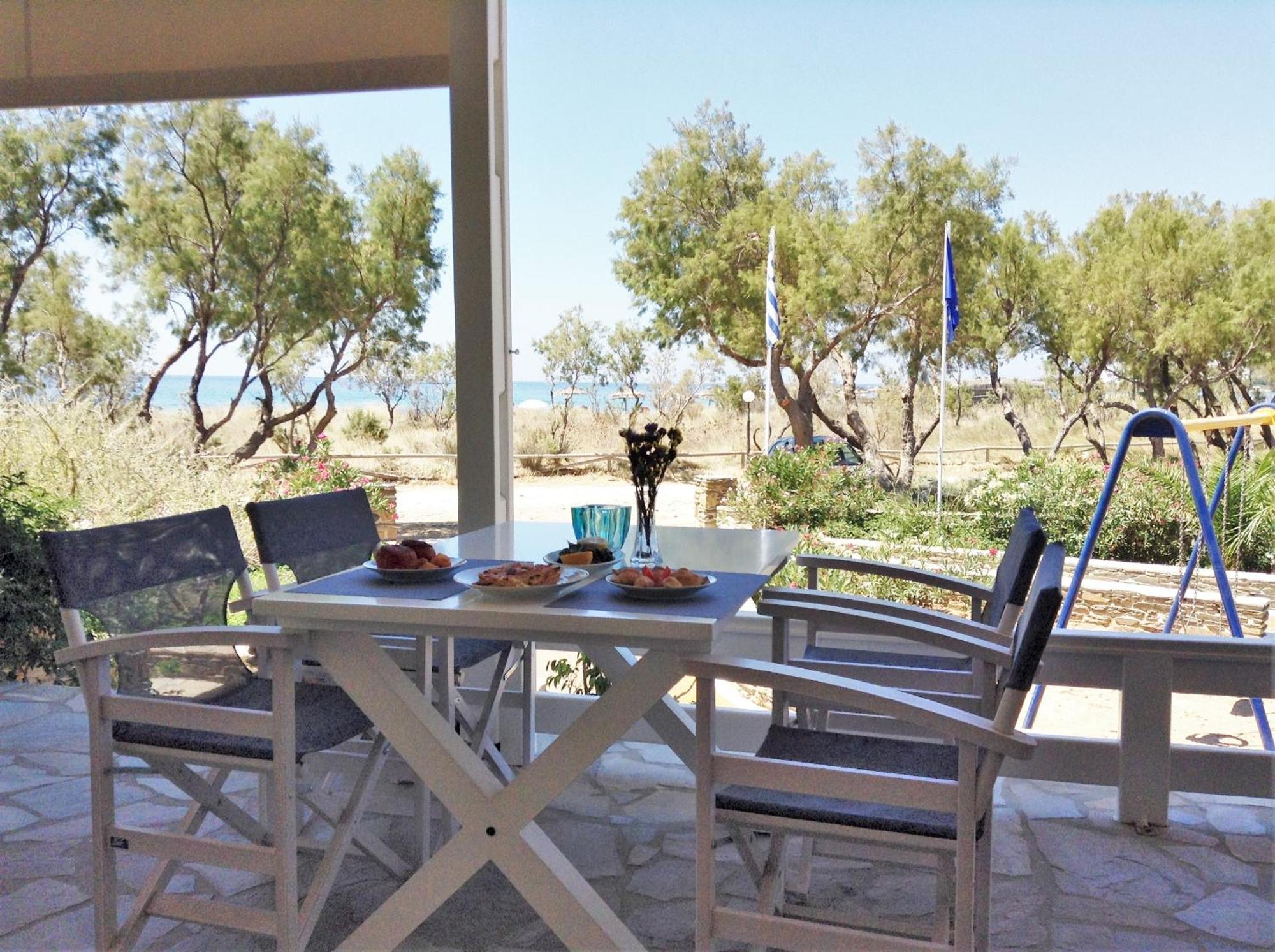Nostos Beachfront Apartments & Studios Agios Ioannis  Esterno foto