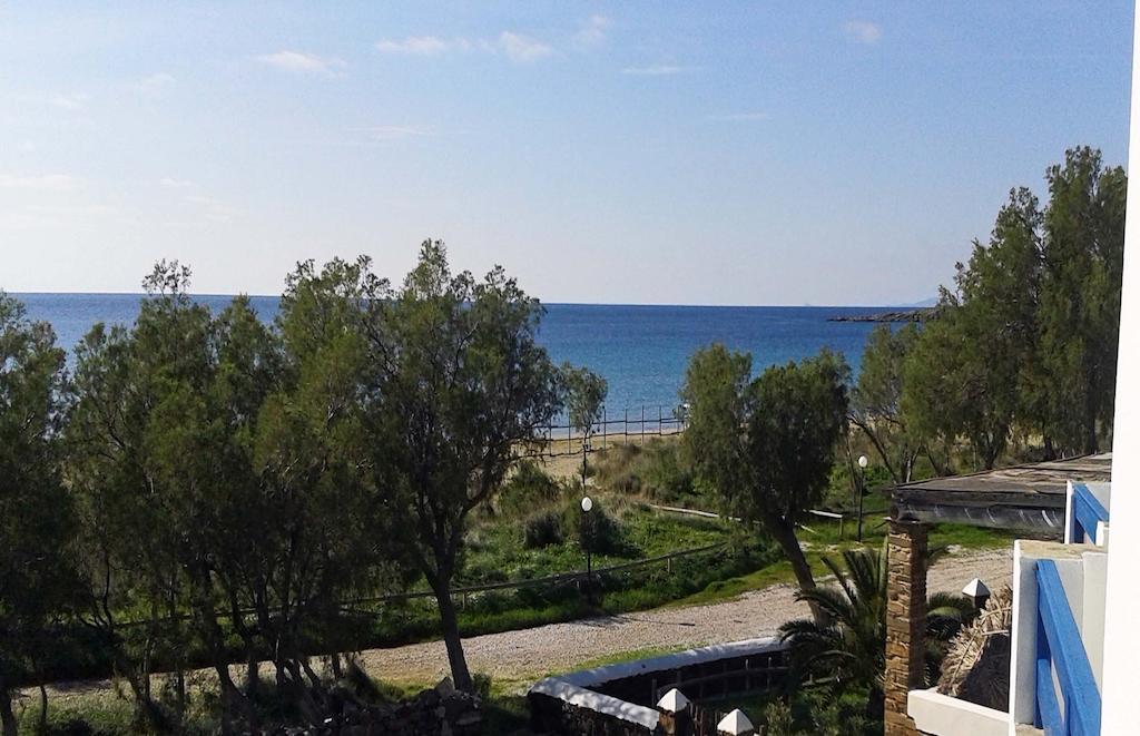 Nostos Beachfront Apartments & Studios Agios Ioannis  Esterno foto